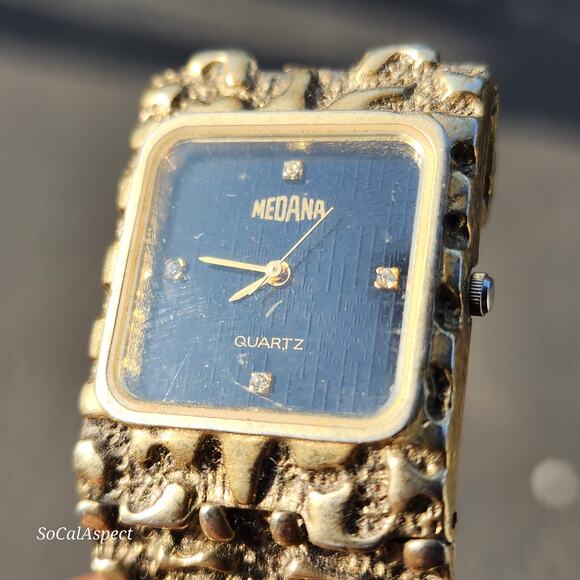 Medana quartz watch Vintage Gold Nugget style Japan Quartz - Picture 8 of 8